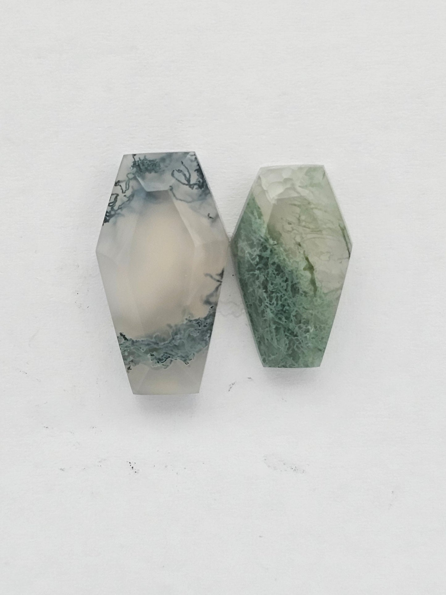 Moss agate coffin cabochon set